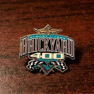 Vintage 1999 NASCAR Brickyard 400‎ Indianapolis Motor Speedway Lapel Pin